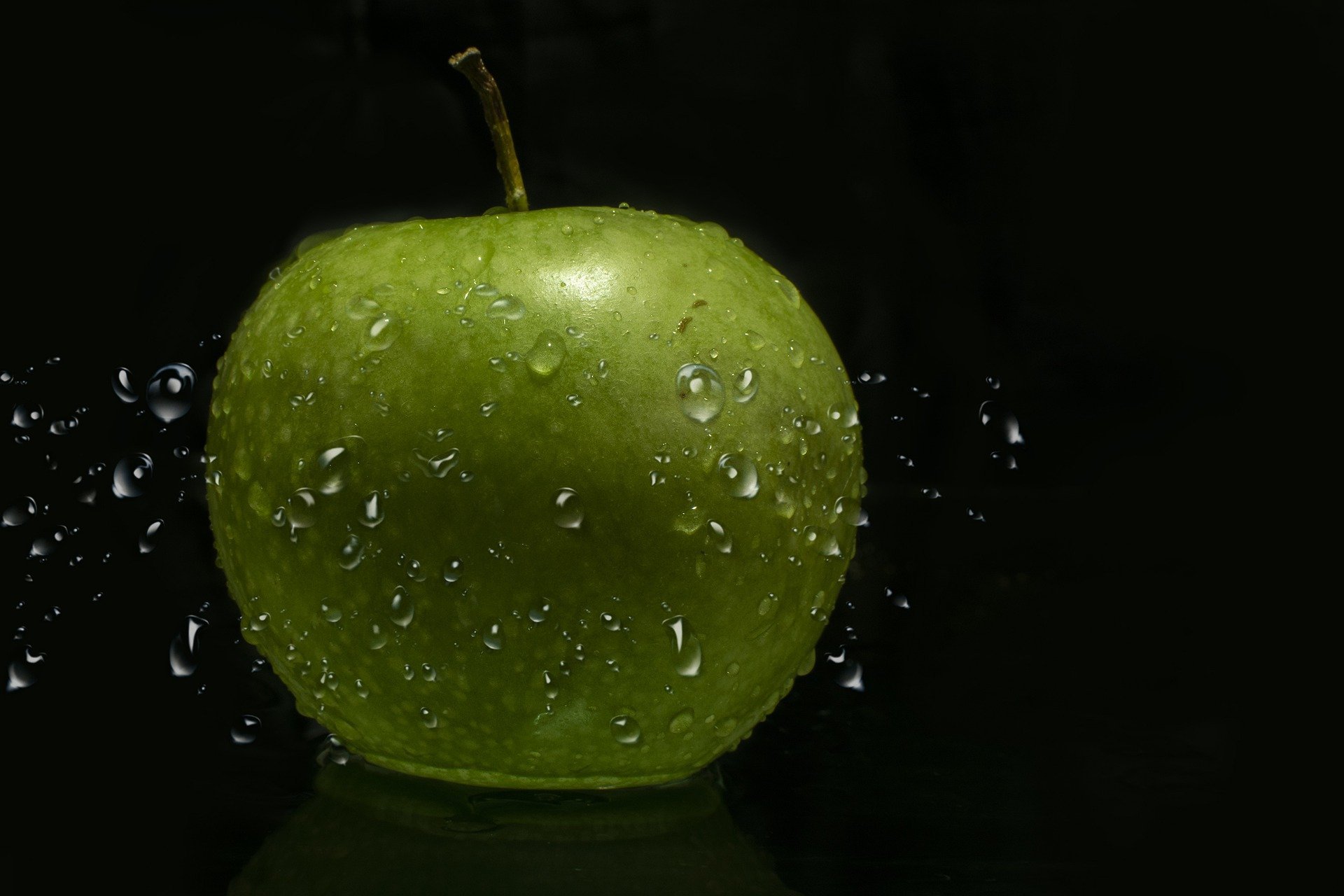 green apple